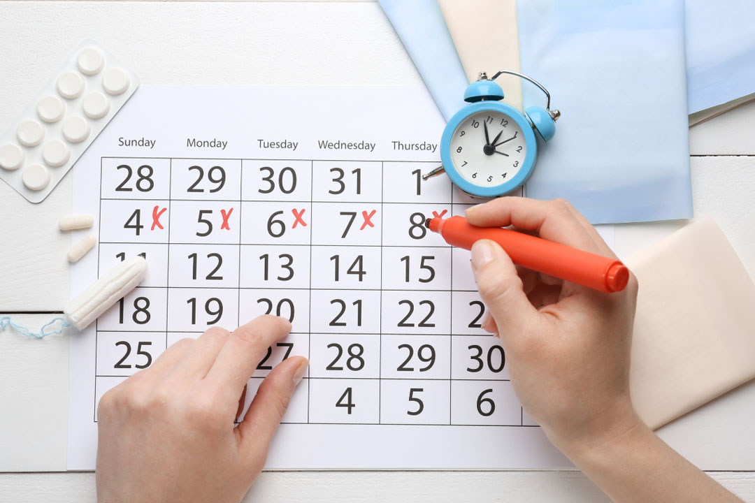 Irregular Periods and Pregnancy: Causes, Chances & Solutions